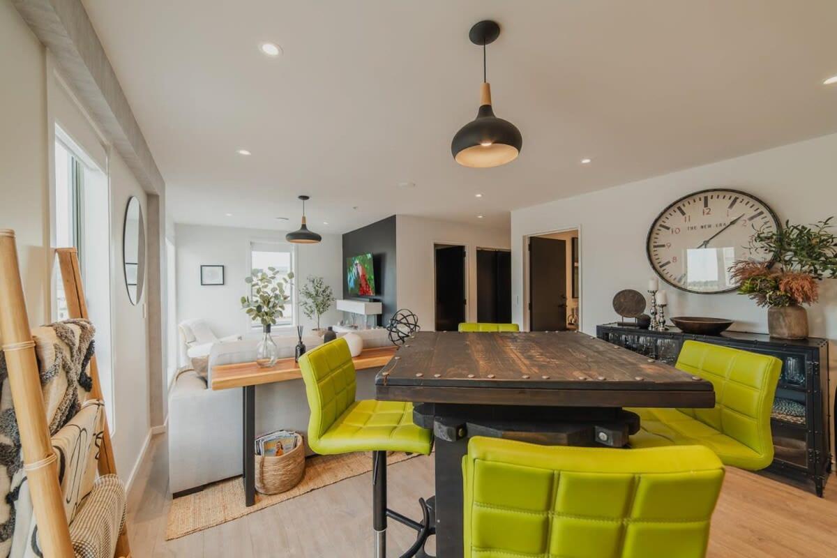 Penthouse Perfection - 2Br Elegance On Worcester St Christchurch Exterior foto